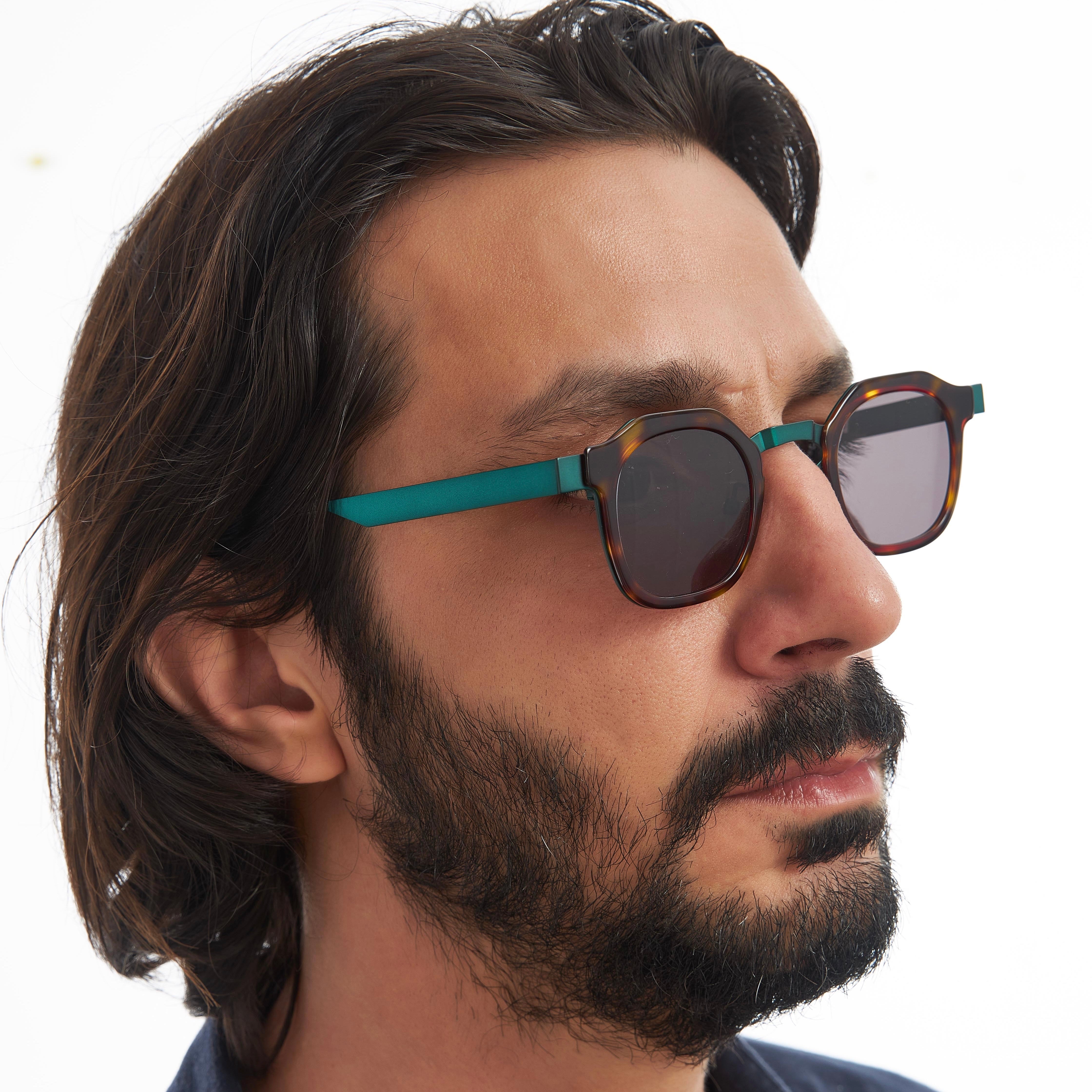 SAWAGANA GREEN TORTIOSE SUNGLASSES