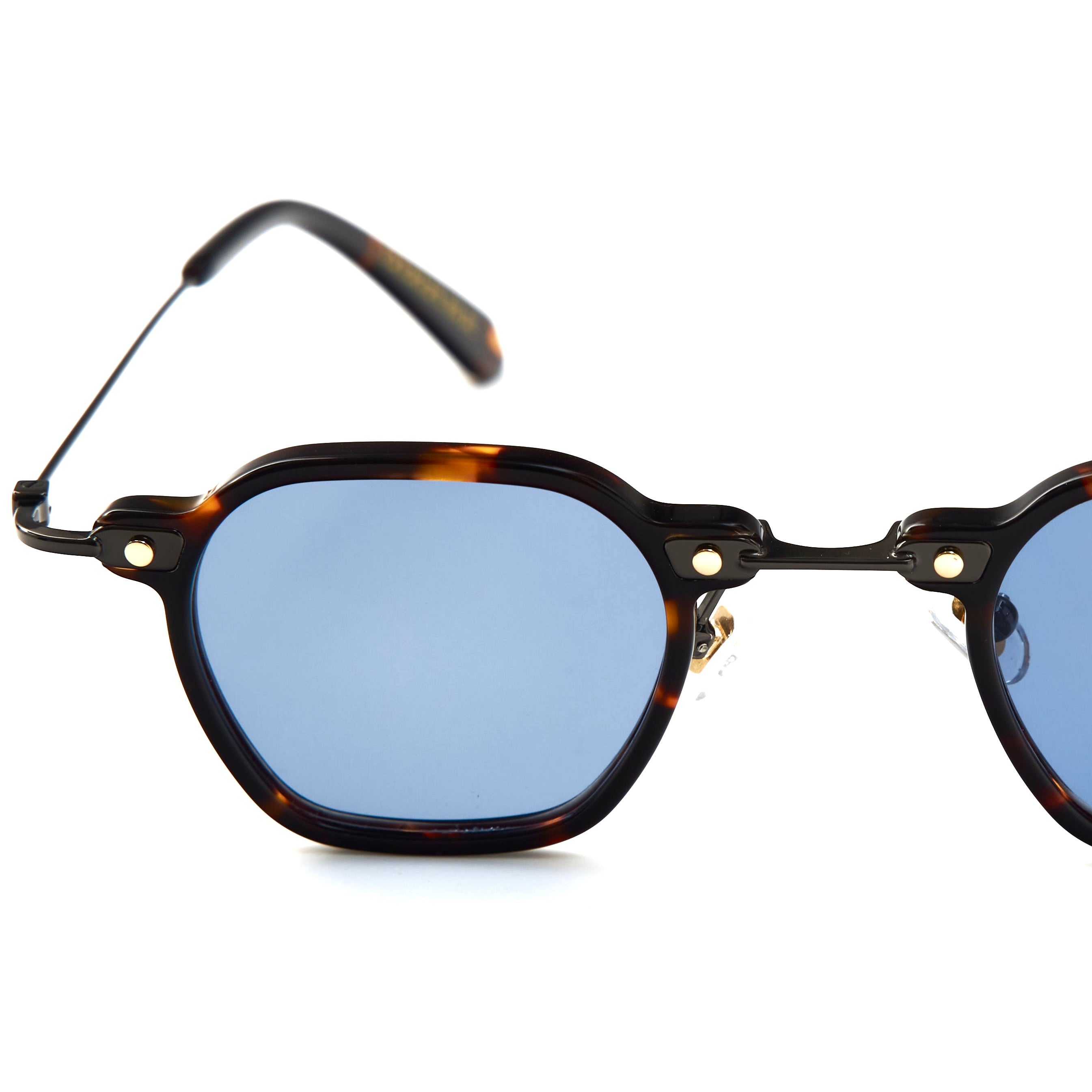 TOKYO BLUE  TORTIOSE