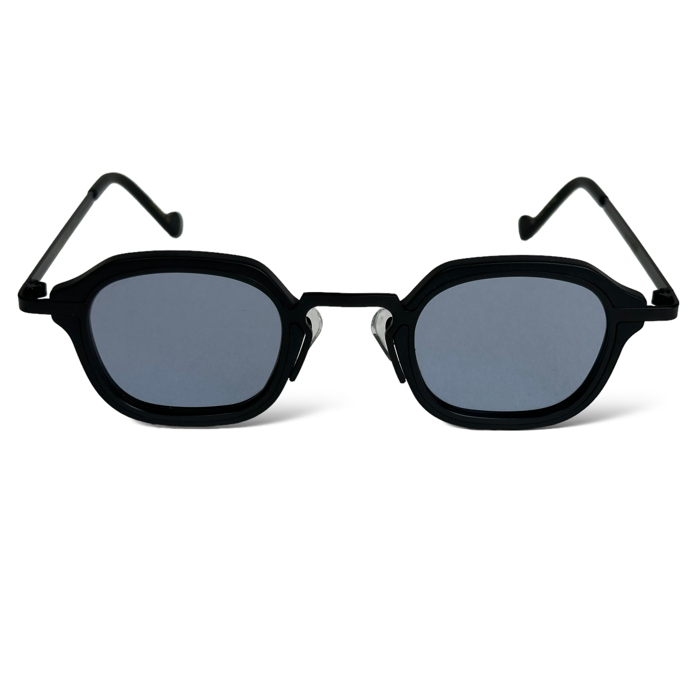 BOLD BLACK MIRROR SILVER