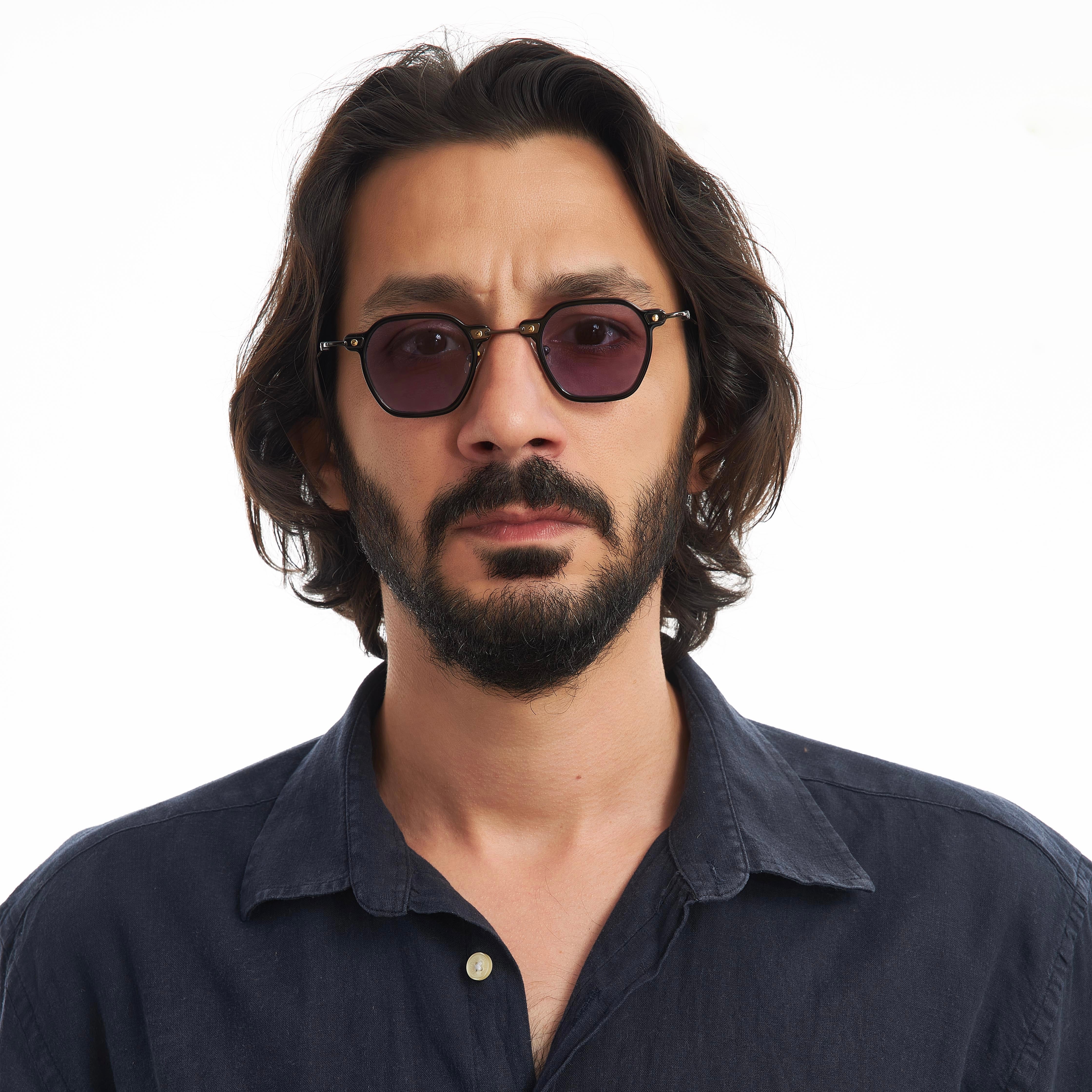 TOKYO BLACK GRANDIENT TORTIOSE SUNGLASSES