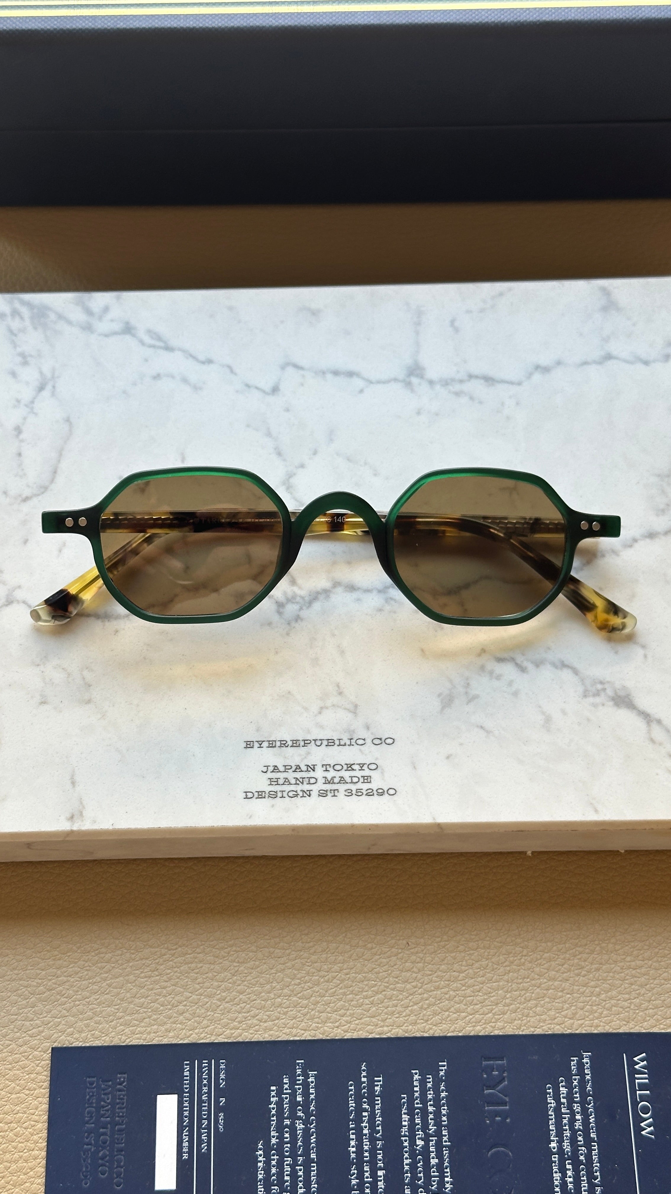 Wıllow Green Brown Hexagonel